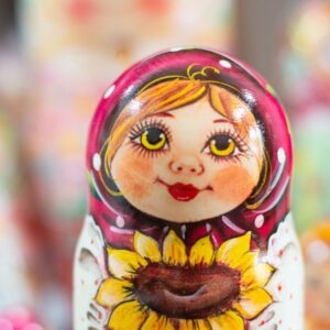 BÚP BÊ NGA 5 LỚP 15CM HƯỚNG DƯƠNG