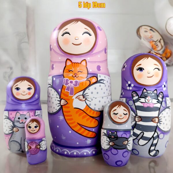 búp bê nga 5 lớp 19cm ôm mèo