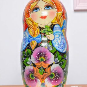 BÚP BÊ NGA 9 LỚP 21CM HOA