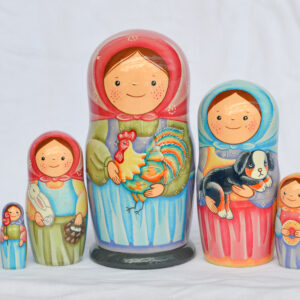 búp bê Nga 5 lớp 15cm ôm gà