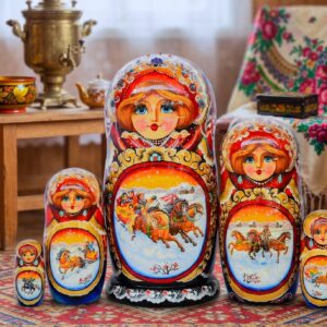 BÚP BÊ NGA 5 LỚP 18CM TAM MÃ MÙA ĐÔNG